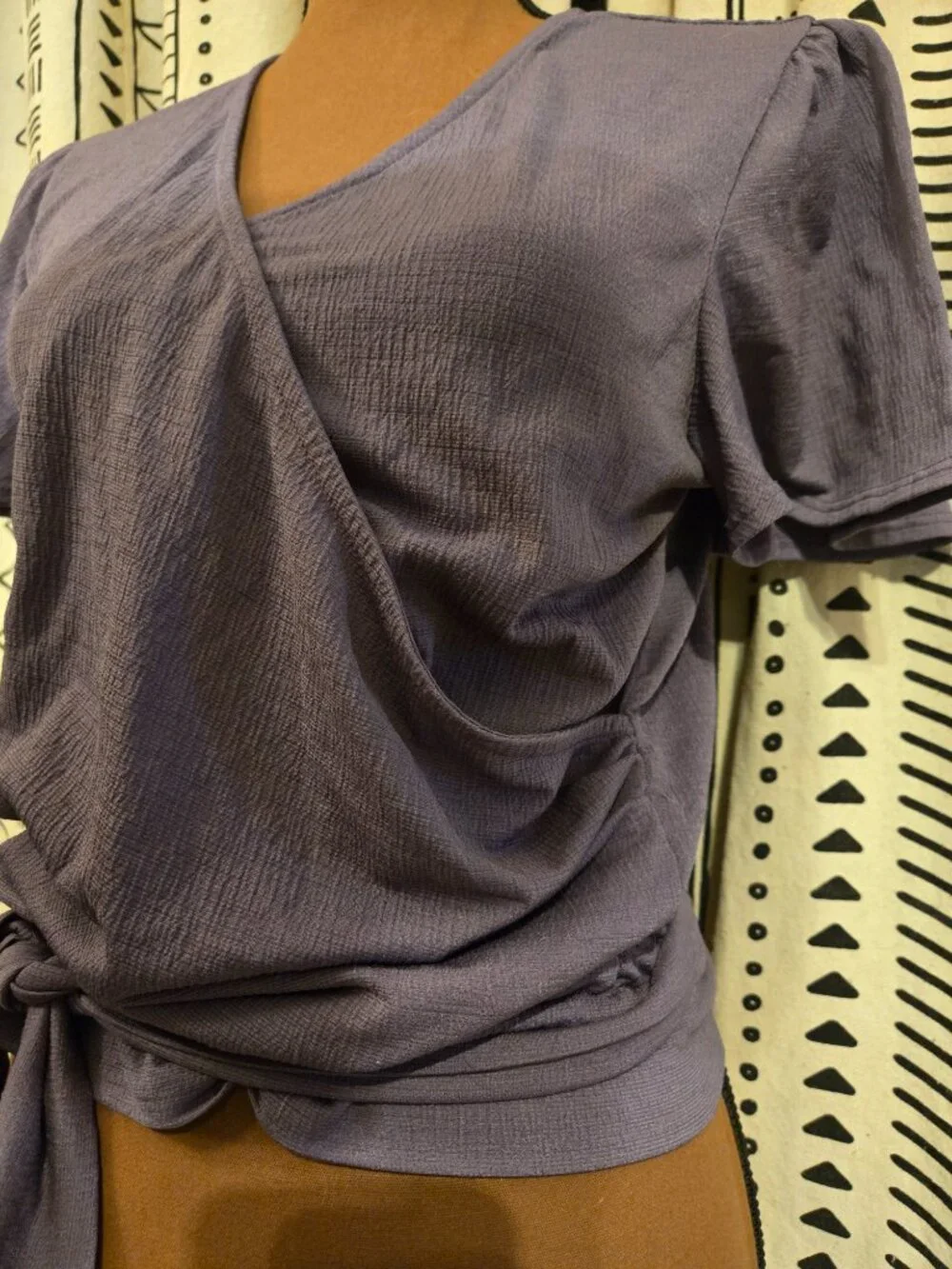 Paperoc Wrap Blouse in purple - Picture 4 of 9